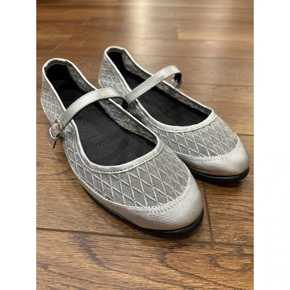 Woman's Ballet Flats Aerosoles Baylee Mary Jane Flat Silver Mesh Metallic Shoes